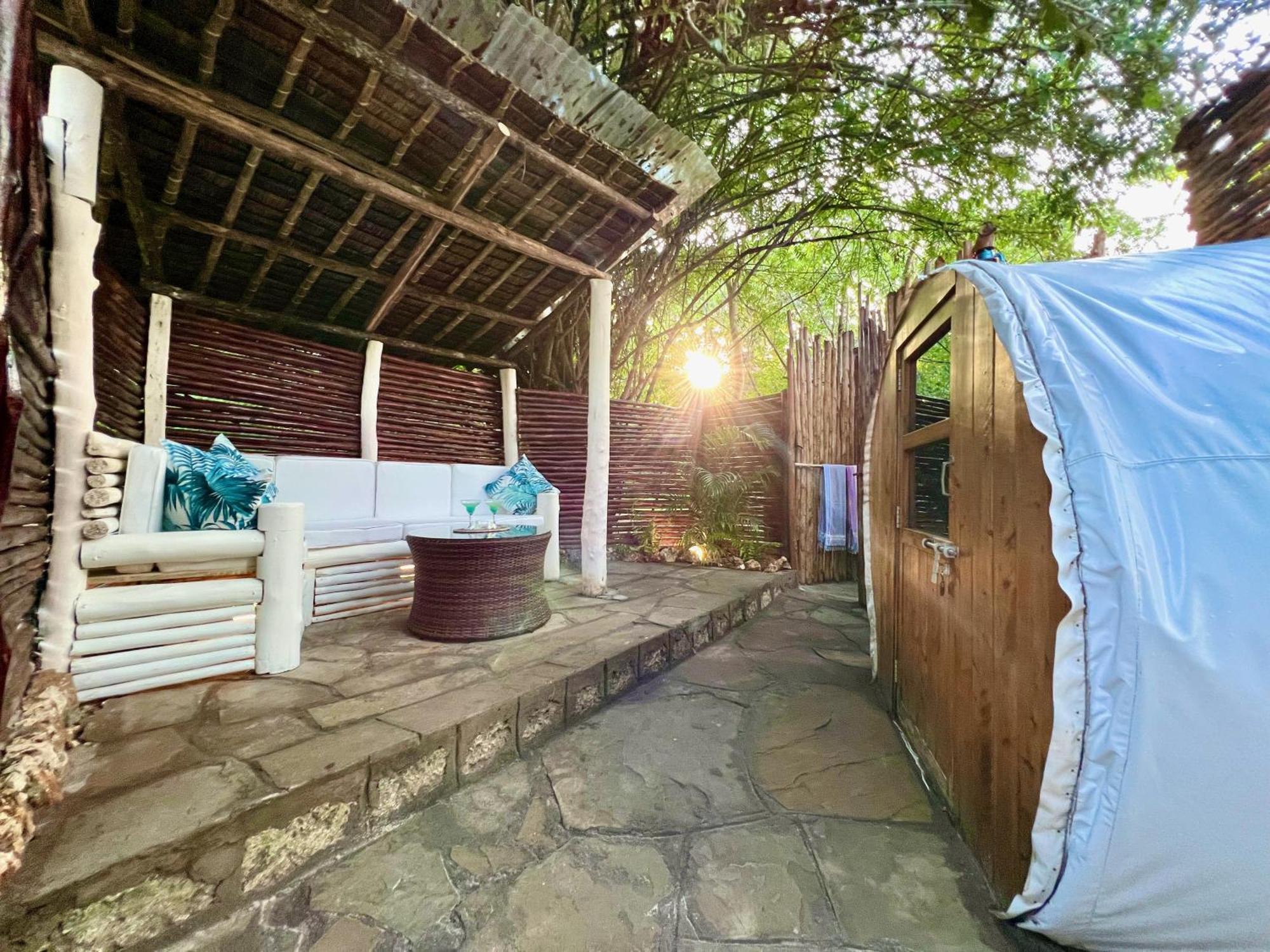 Rock And Sea Resort Watamu Exterior photo