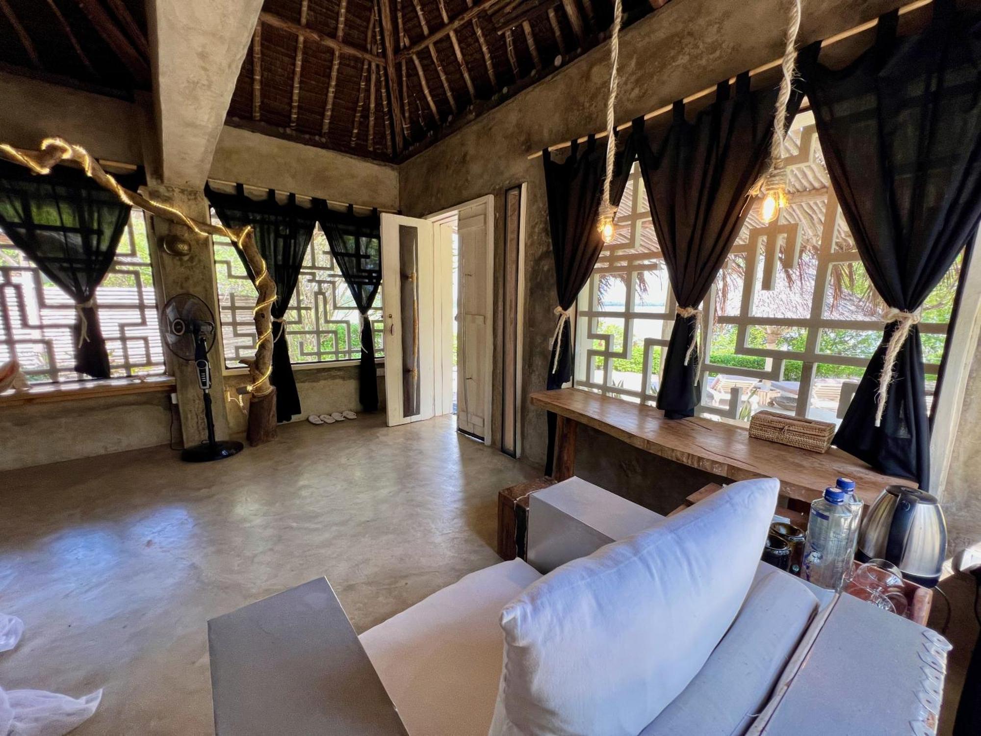 Rock And Sea Resort Watamu Exterior photo
