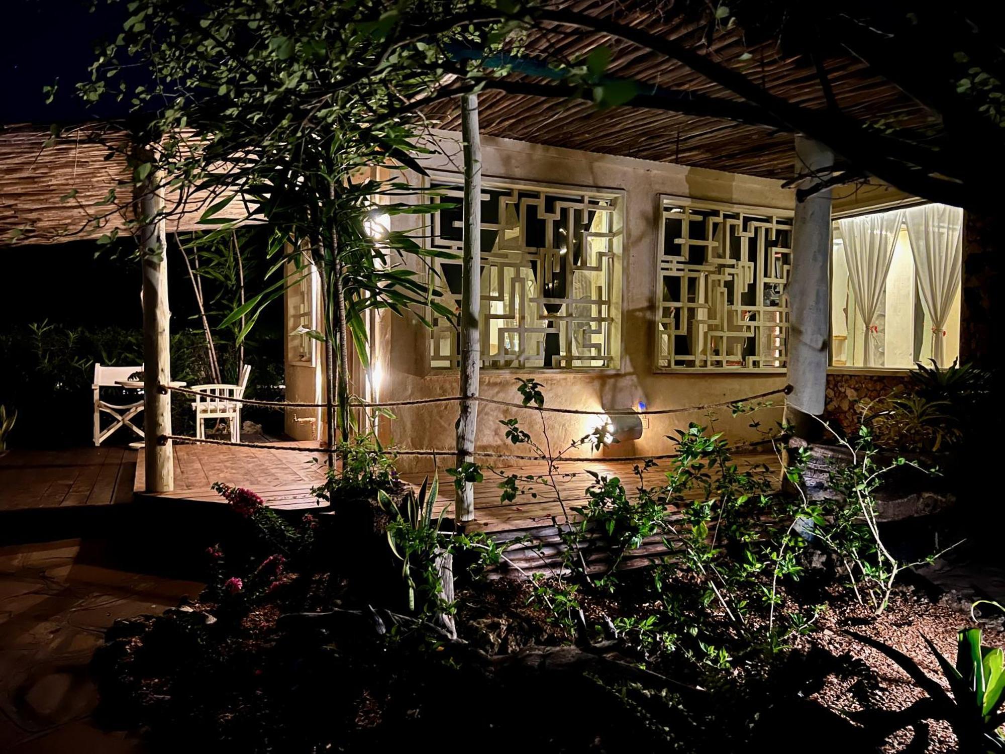 Rock And Sea Resort Watamu Exterior photo